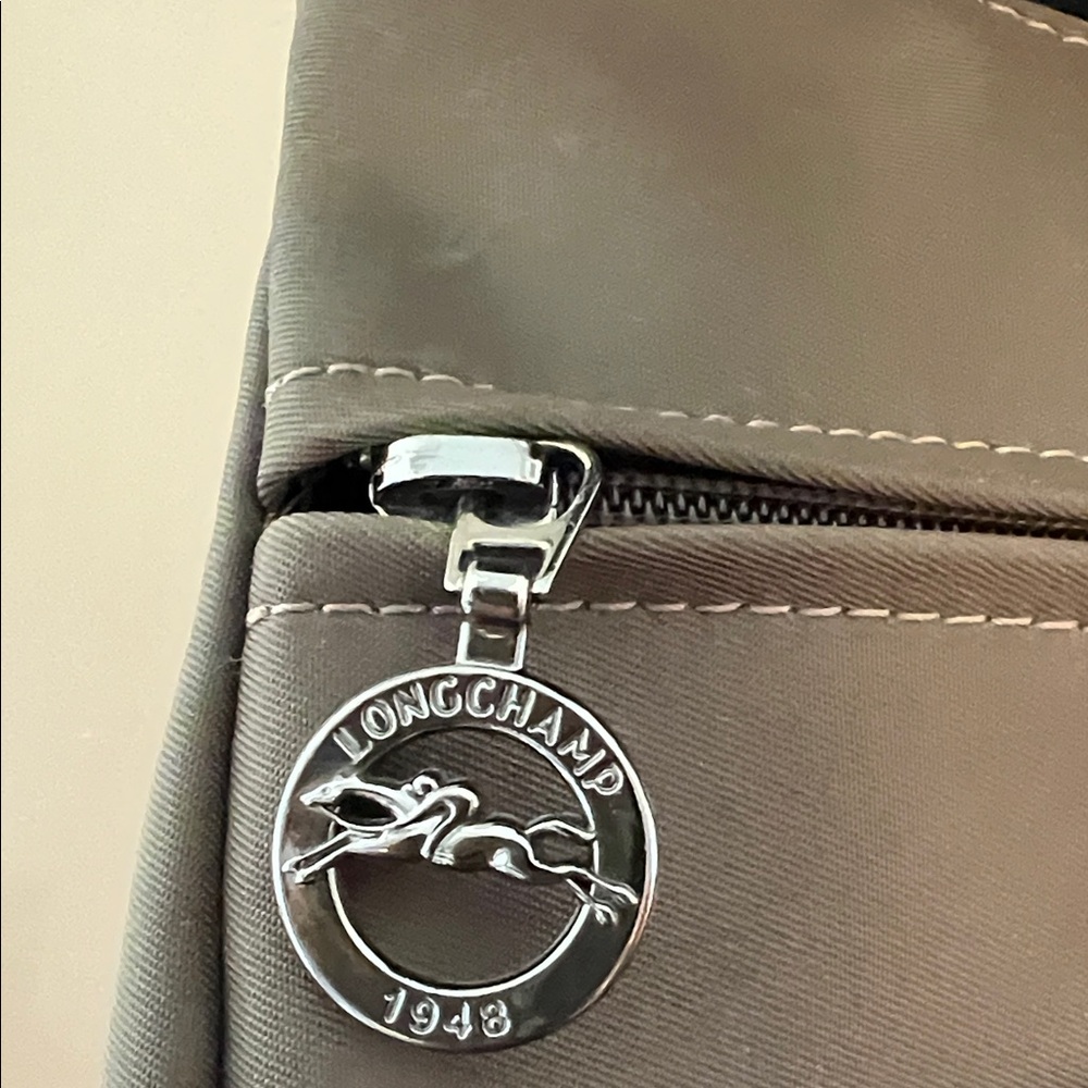 Longchamp Brown Nylon Messenger Bag - Picture 4 of 10
